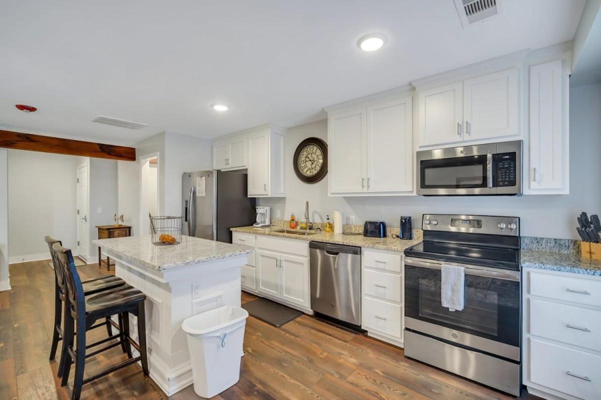 Eagle Exec Loft In Downtown Statesboro Apartamento Exterior foto