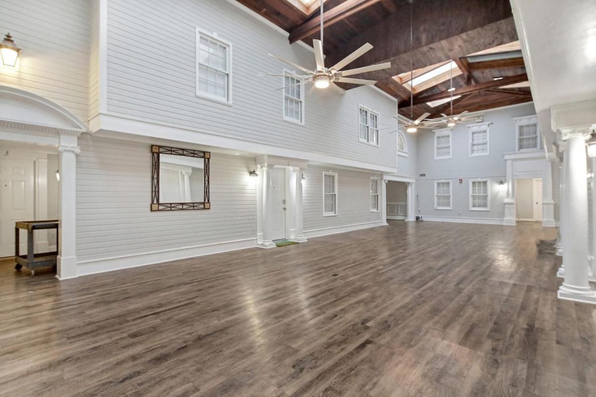 Eagle Exec Loft In Downtown Statesboro Apartamento Exterior foto